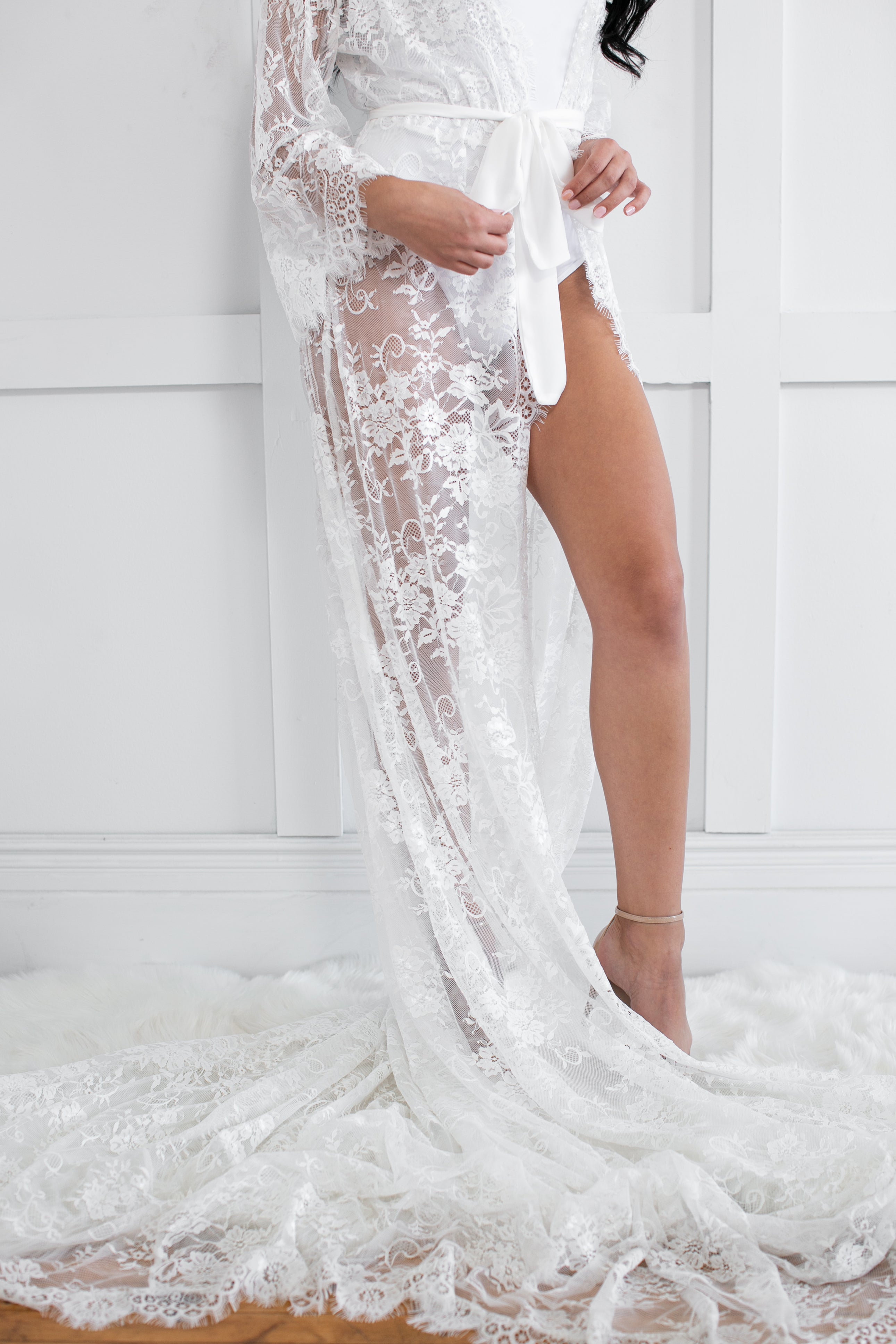 Bianca Robe - LE EL New York