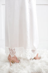Caterina Robe - LE EL New York