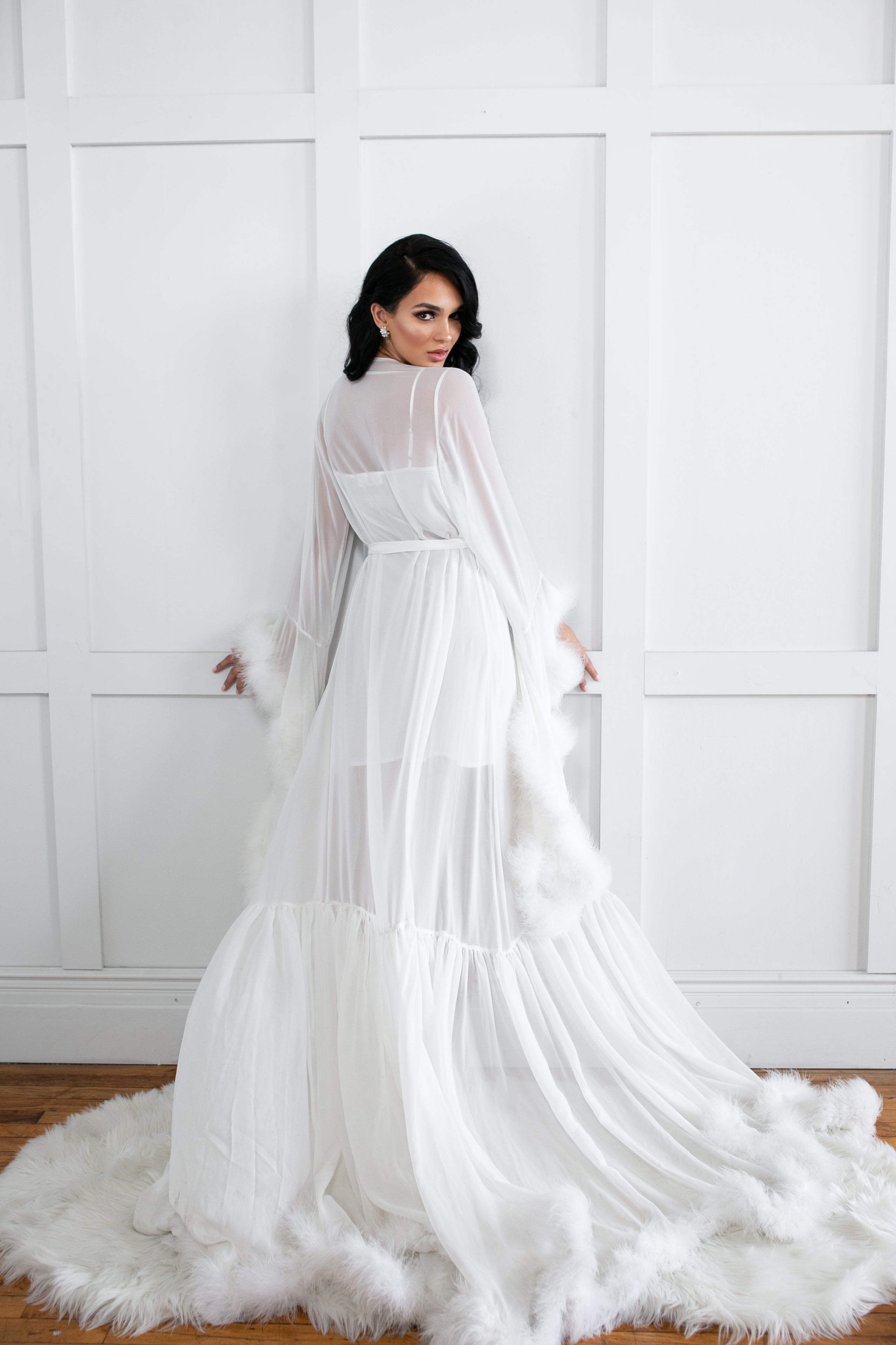 Isabella Robe - LE EL New York
